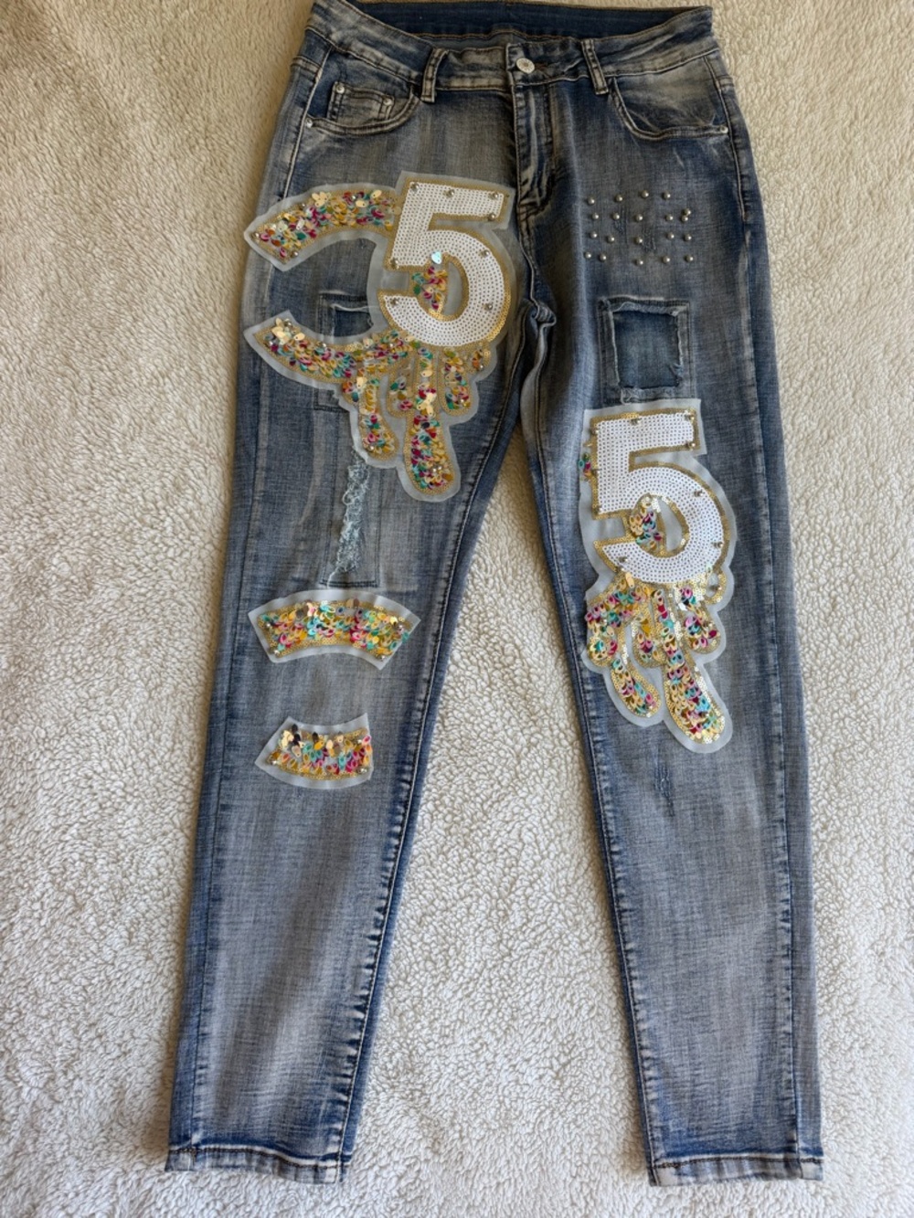 Women’s Embellished Light Wash Stretch Denim Jeans - Blue